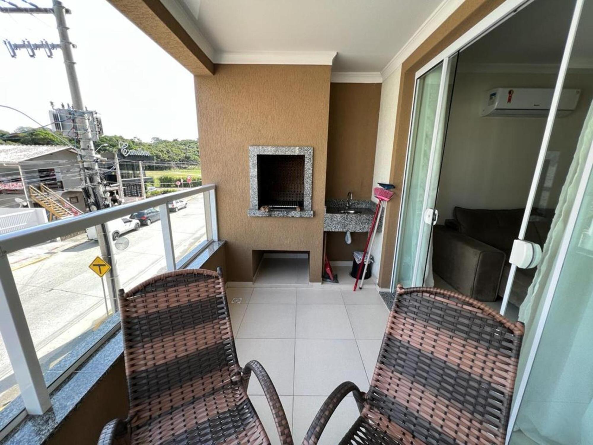 בומבינאס Apartamento Praia De Bombas מראה חיצוני תמונה