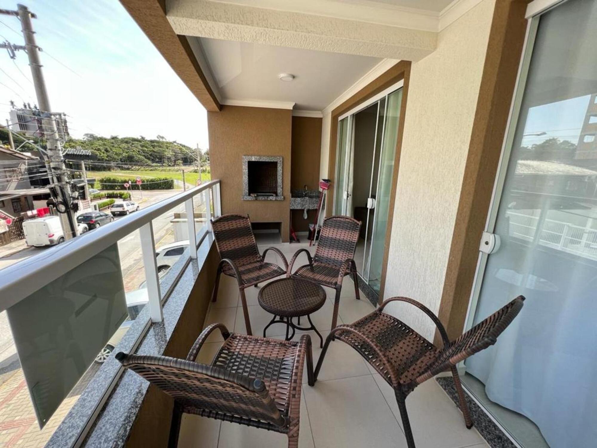 בומבינאס Apartamento Praia De Bombas מראה חיצוני תמונה