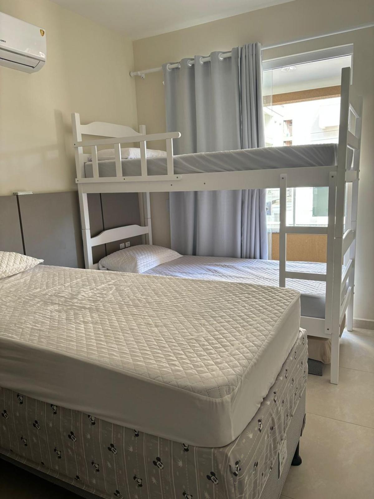 בומבינאס Apartamento Praia De Bombas מראה חיצוני תמונה